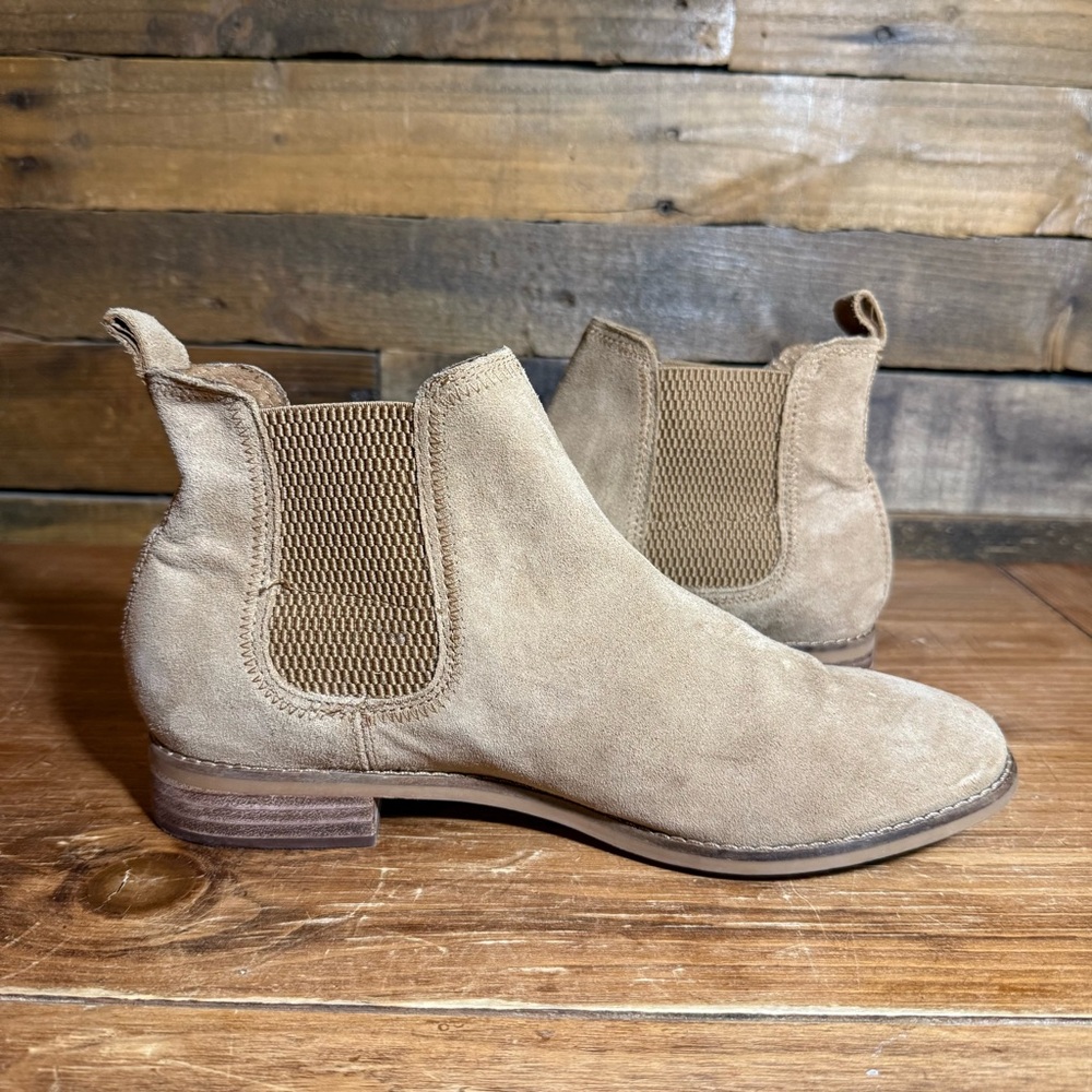 Toms Ella Chelsea Suede Low Heel Bootie Shoes Womens Size‎ 9.5 Tan - Picture 6 of 8